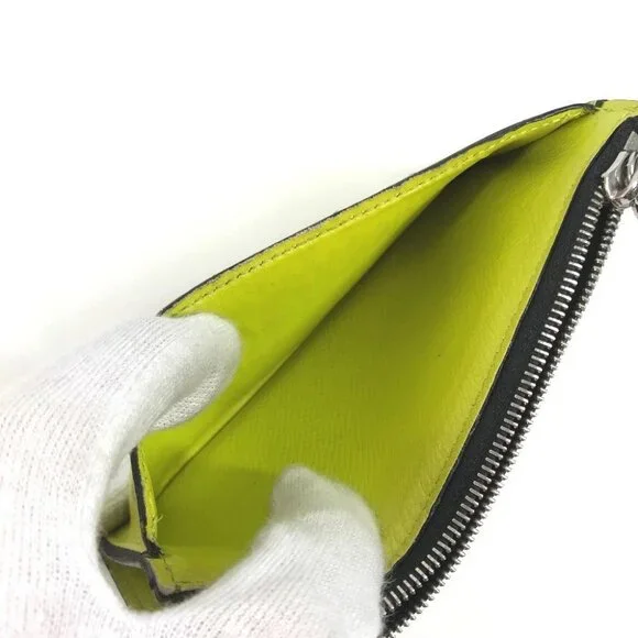 LOUIS VUITTON M30950 Taigalama Coin card-holder Wallet Fragment Case coin purse